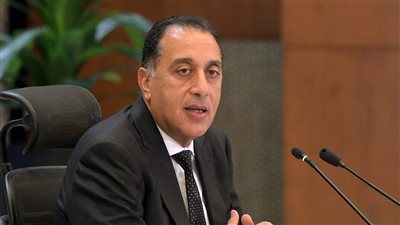رئيس الوزراء يكشف خطة الحكومة لمواجهة التحديات الراهنة.. مدبولي يوضح تطورات رفع الدعم عن المواد البترولية.. ويزف بشرى سارة للمواطنين يبدأ تطبيقها عقب عيد الفطر