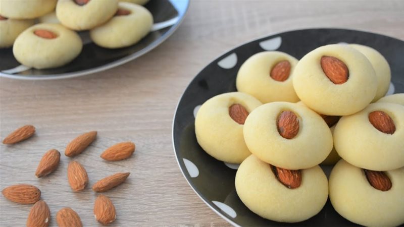 الغريبة الناعمة