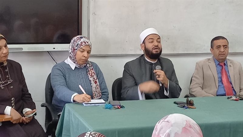 جامعة القناة تنظم