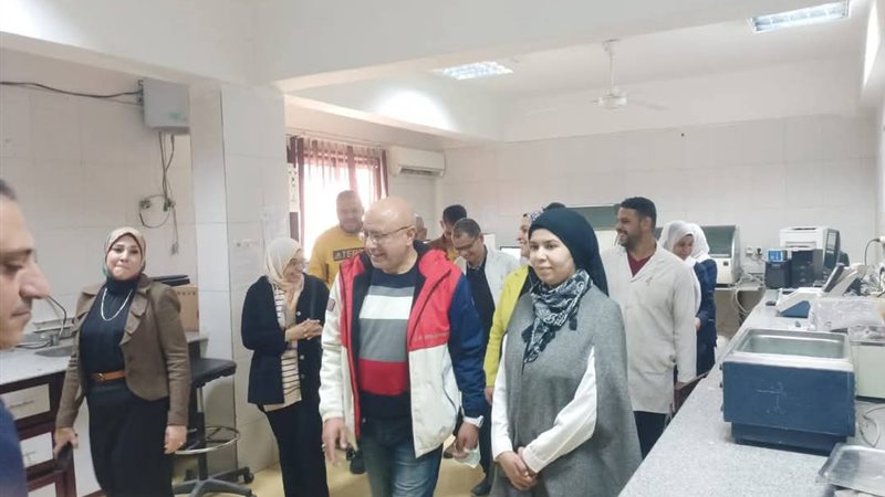 قنا، فيتو