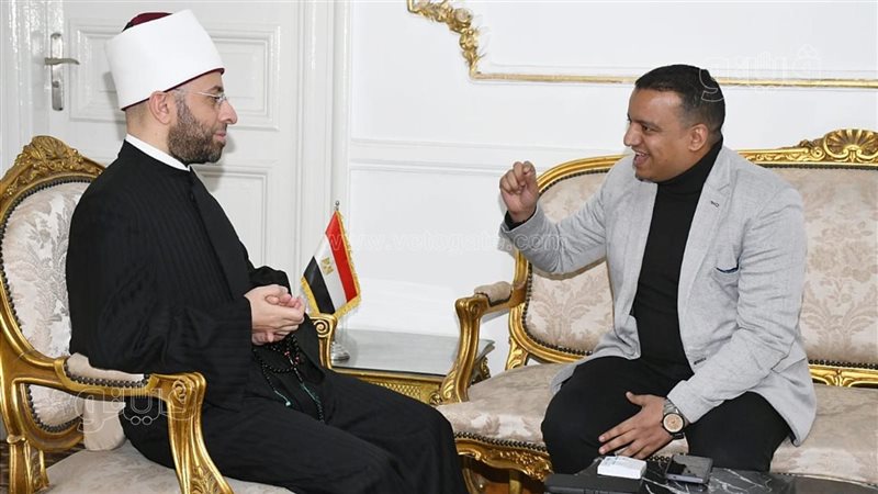 الدكتور أسامة الأزهري،