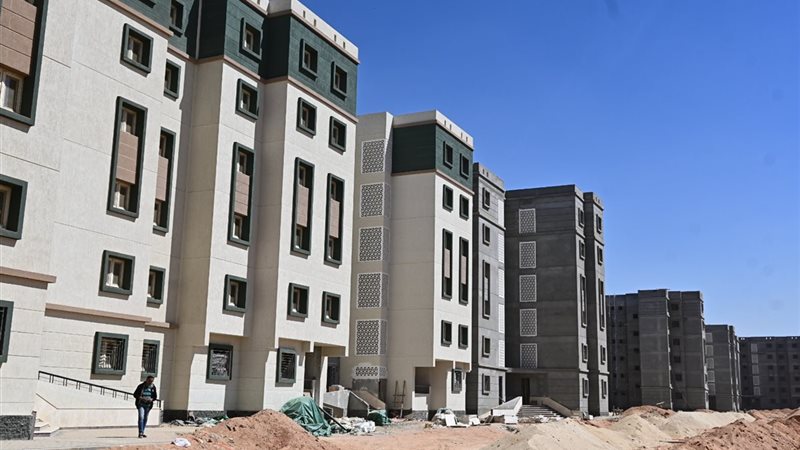 شقق الإسكان