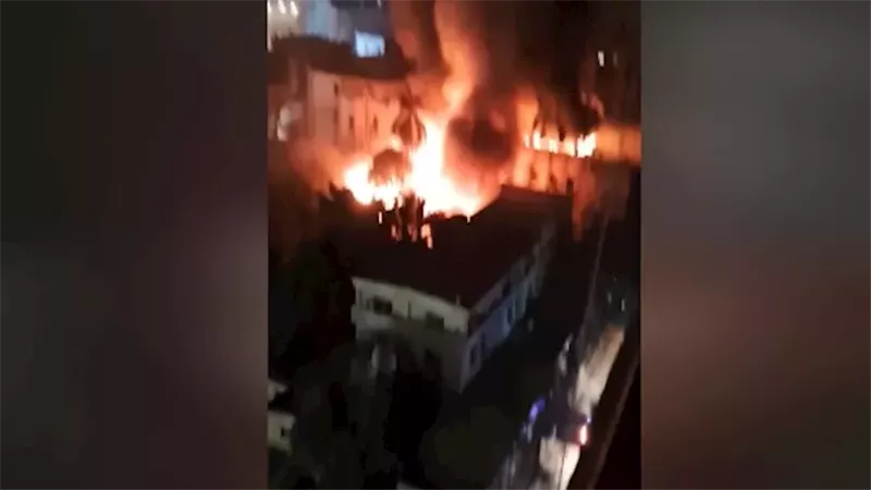 السيطرة حريق المعامل