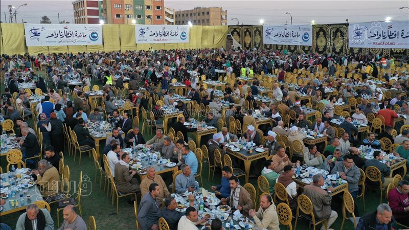 5 آلاف صائم على مائدة