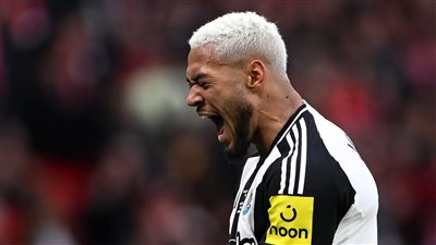 نهائي كأس الرابطة، إيزاك يسجل هدف نيوكاسل الثاني في شباك ليفربول 