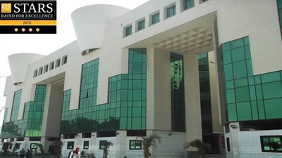 رئيس جامعة عين شمس يصدر قرارات بتعيينات جديدة بـ طب الأسنان