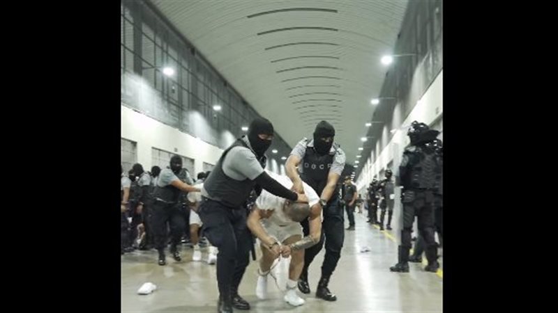 أكبر سجون العصابات