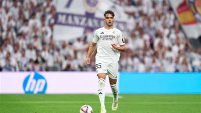 مستقبل لاعب ريال مدريد في خطر بعد تقييم تشابي ألونسو 