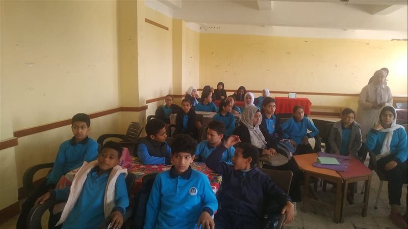  ندوة توعوية لطلاب