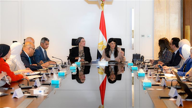 وزيرتا البيئة والتخطيط