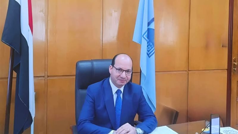 الدكتور حموده الجزار