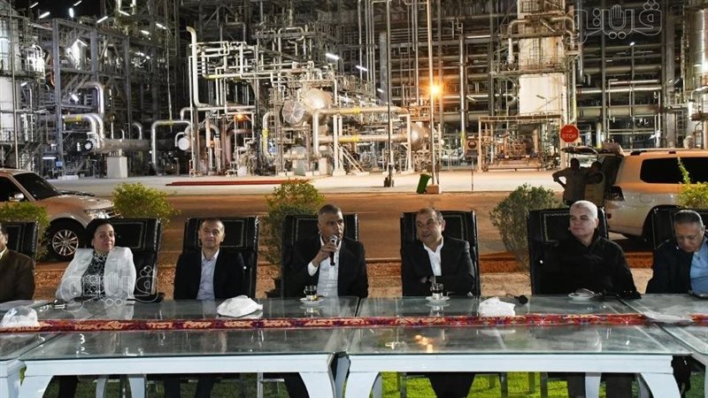 الافطار الجماعى للعاملين