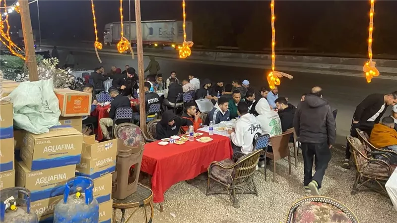 بيتر ومينا يقدمان