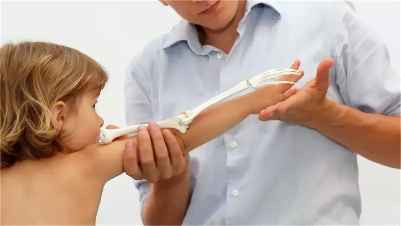 عظام الأطفال