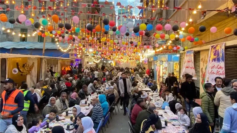 أكبر مائدة إفطار