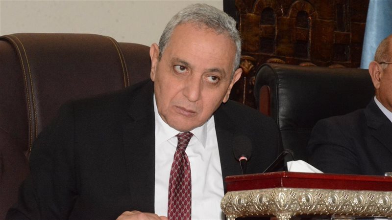 محافظ الغربية يرفع