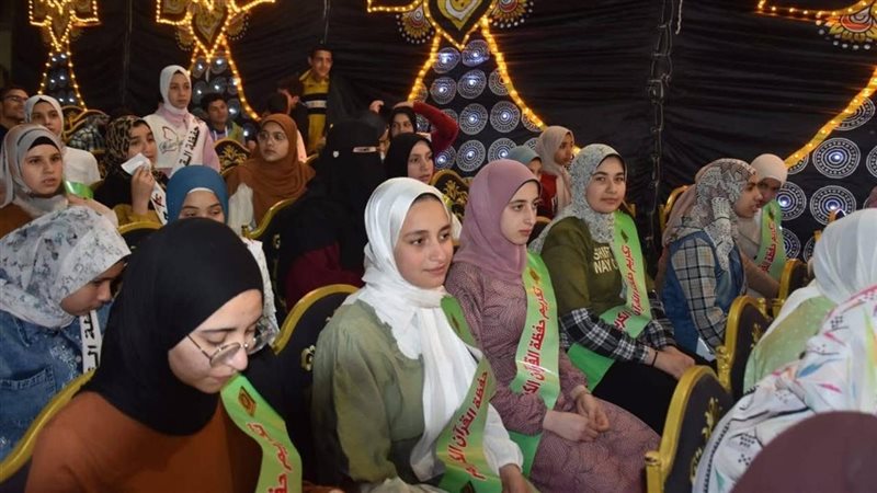 تكريم حفظة القرآن