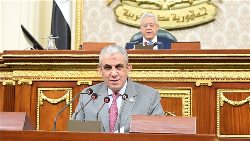 استكمال مناقشة مواد