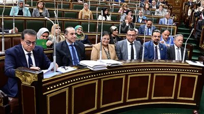 نائب يعترض على مطلب نقيب الأطباء بشأن رمزية عقوبة الخطأ