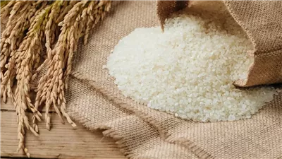  طن الأرز الأبيض عريض الحبة يسجل حوالي 27.1 ألف جنيه