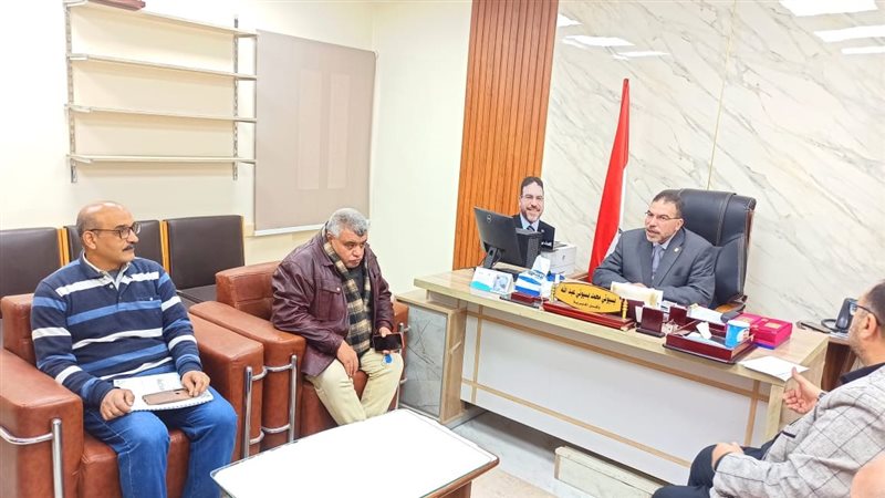 جولة بإدارة المنزلة