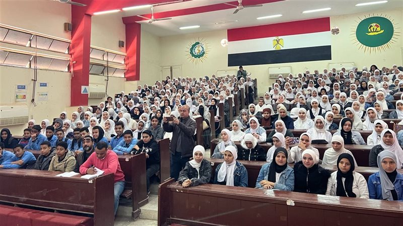 جانب من الندوة، فيتو