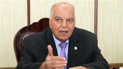 نقيب المعلمين ينعى مدير إدارة الباجور ويوجه بدعم أسرته