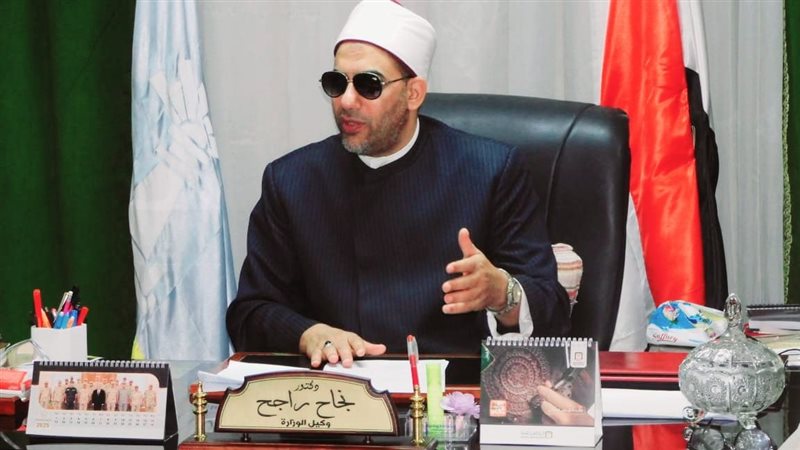 وكيل الأوقاف خلال
