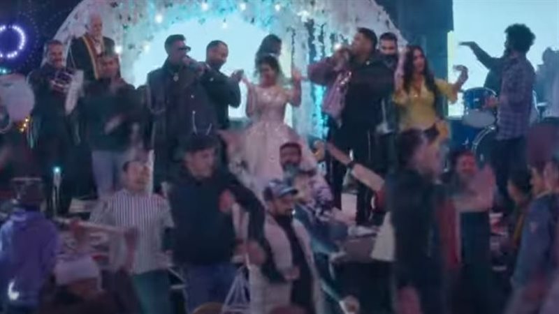 شباب امرأة، فيتو
