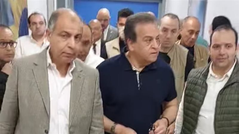 وزير الصحة ومحافظ
