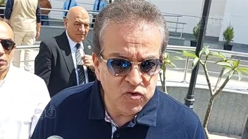 وزير الصحة خالد عبد
