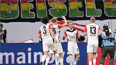 فرانكفورت يفوز على شتوتجارت 0/1 وينعش آماله الأوروبية 