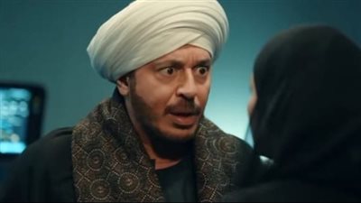 مسلسل حكيم باشا الحلقة 29، مصطفى شعبان يكتشف أن نوح الصغير ليس ابنه