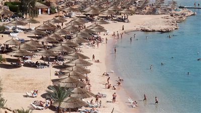 السياحة: متابعة أحوال وحركة السائحين والمعتمرين المصريين خلال عطلة عيد الفطر 