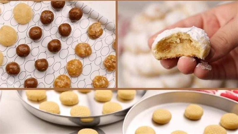 تناول كحك العيد،