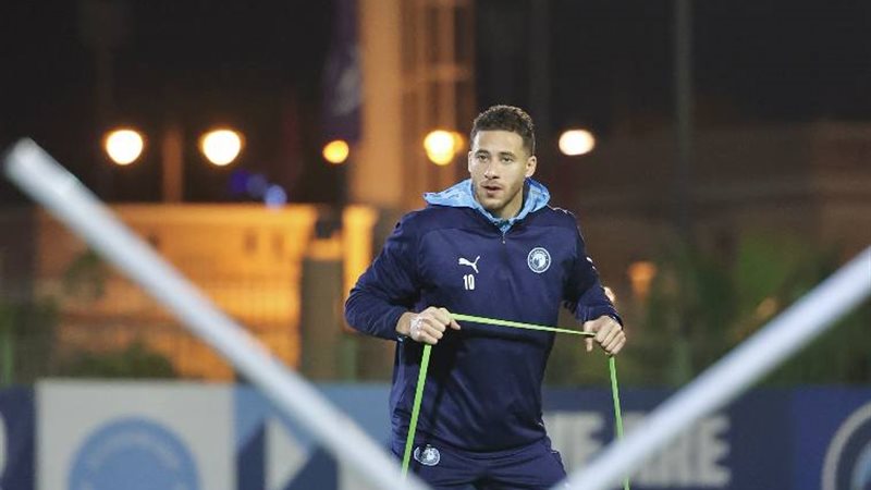تدريب بيراميدز، فيتو