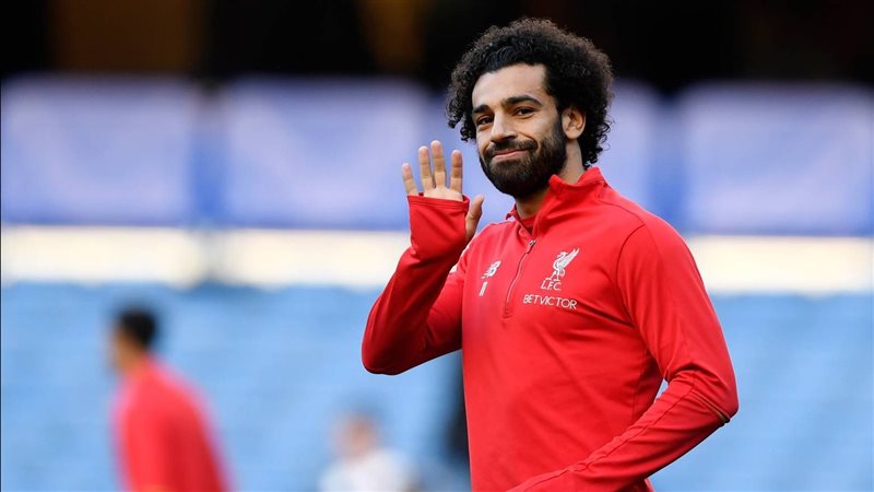 لاعب المنتخب ونجم