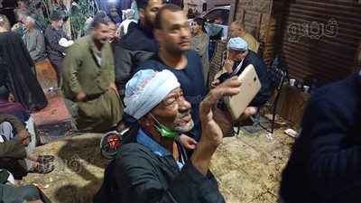 10 صور ترصد توافد المئات لإحياء ذكرى قدوم رأس الإمام الحسين إلى مصر