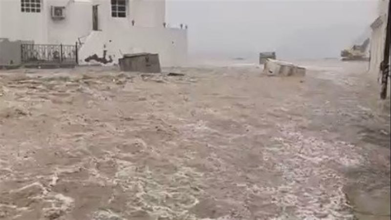 السيول في عمان