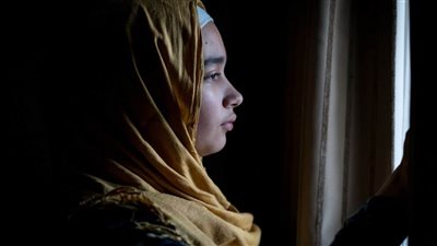 لماذا يرفض السلف رؤية النسويات للفكر الديني؟ 