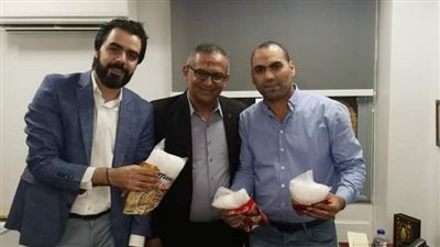 ضبط 4 كيلو من مخدر «الآيس» داخل طرد بمطار القاهرة