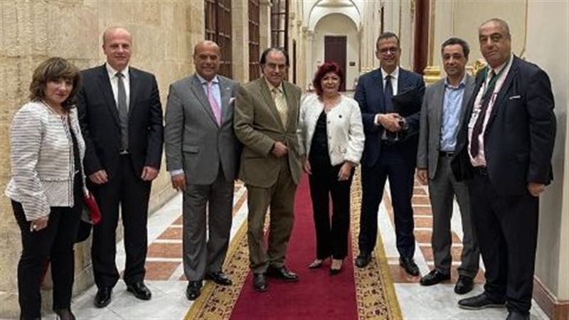 اجتماع لجنة السياحة