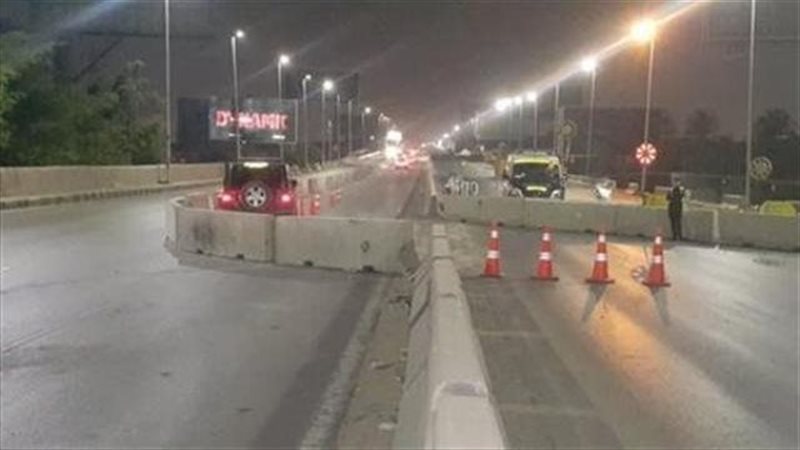 غلق كوبرى - أرشيفية