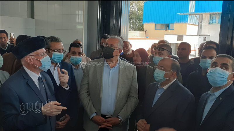 محافظ الغربية يستقبل