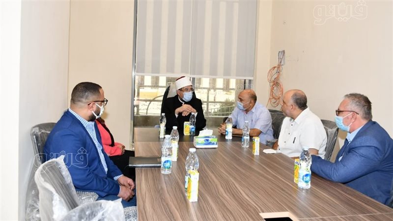 اجتماع وزير الأوقاف