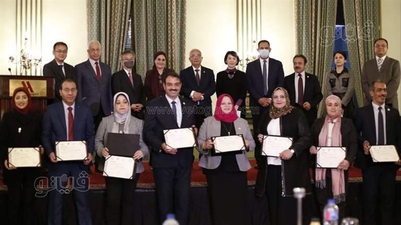 تكريم اول فريق مصرى