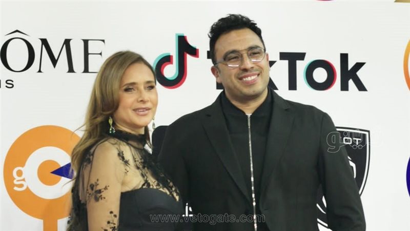 نيللي كريم وزوجها