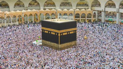 تفسير حلم الذهاب إلى الحج وعلاقته ببر الوالدين والتوبة 