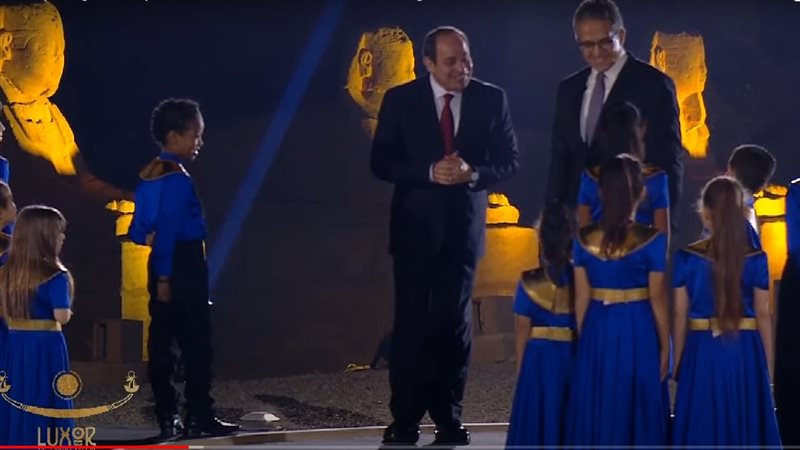 جانب من افتتاح طريق