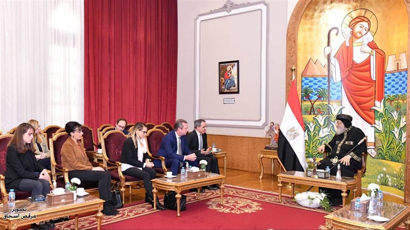 البابا تواضروس ووفد